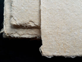 Фактура ручной бумаги № 3 из серии хлопок/лыко